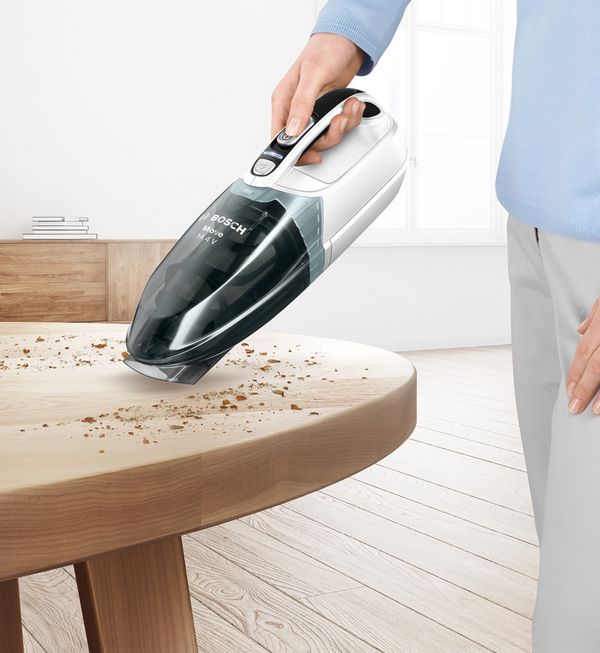 Table vacuum cleaners