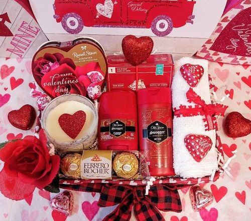 Valentine's Day Gift Hampers for Her