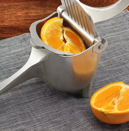 Manual Portable Juicer – Easy Citrus Juice Squeezer