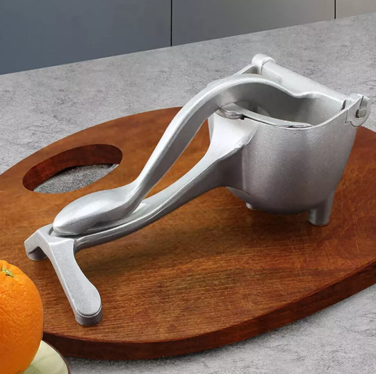 Manual Portable Juicer – Easy Citrus Juice Squeezer