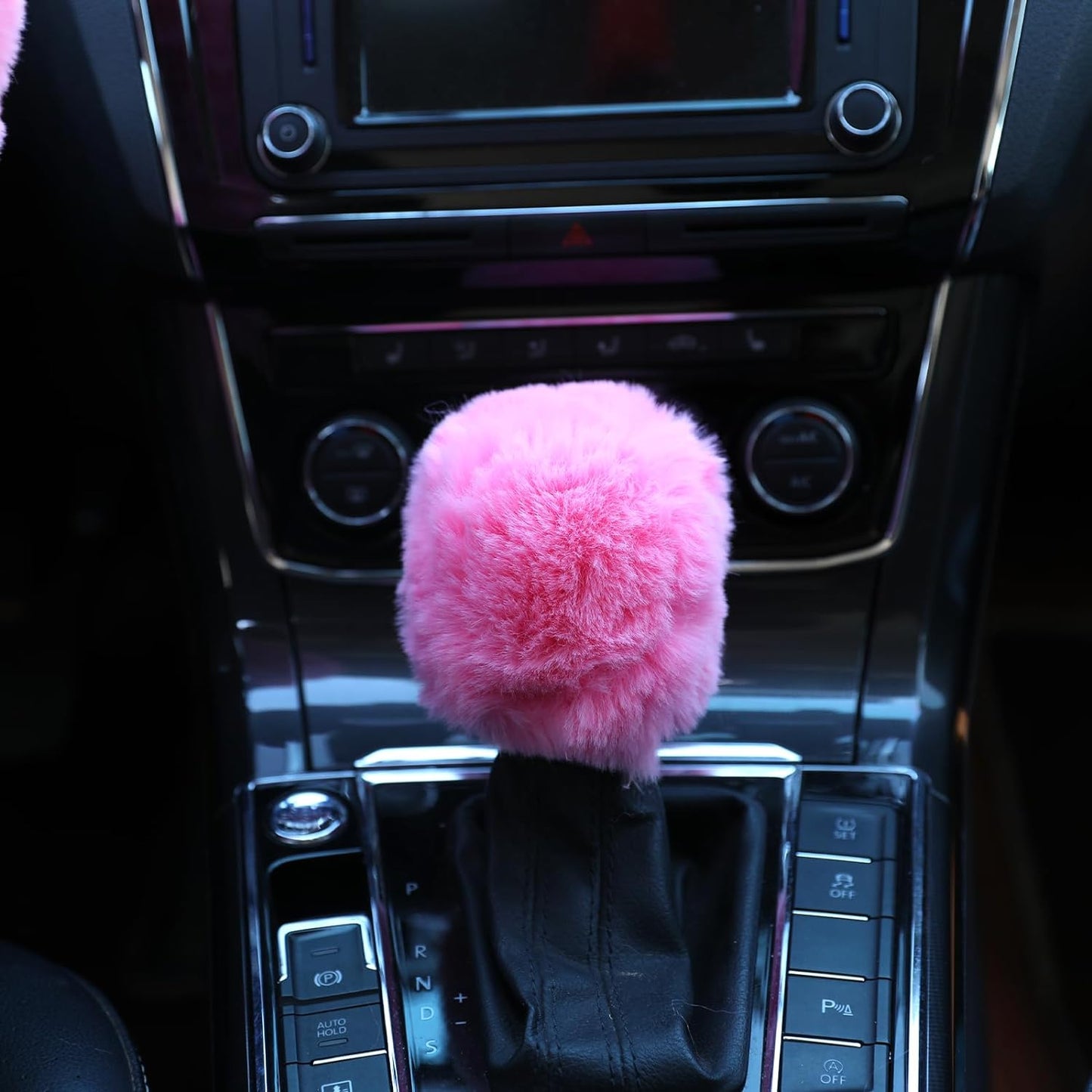 Pink Steering Wheel Cover Set, 3Pcs Steering Wheel Cover for Women Girls, Car Steering Wheel Cover Wheel Protector, Furry Steering Wheel Cover, Non-Slip Car Decoration Pink Car Accessories