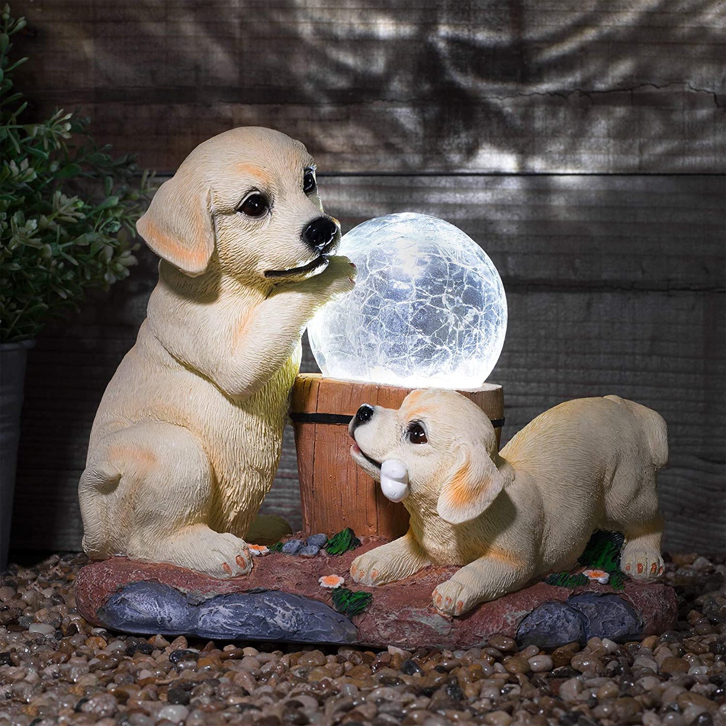 Solar Labrador Dogs Garden Ornaments | Solar Ornaments | Solar Powered Crackle Ball Light | Garden Decorations Solar Animal | Labrador Ornaments Garden Décor